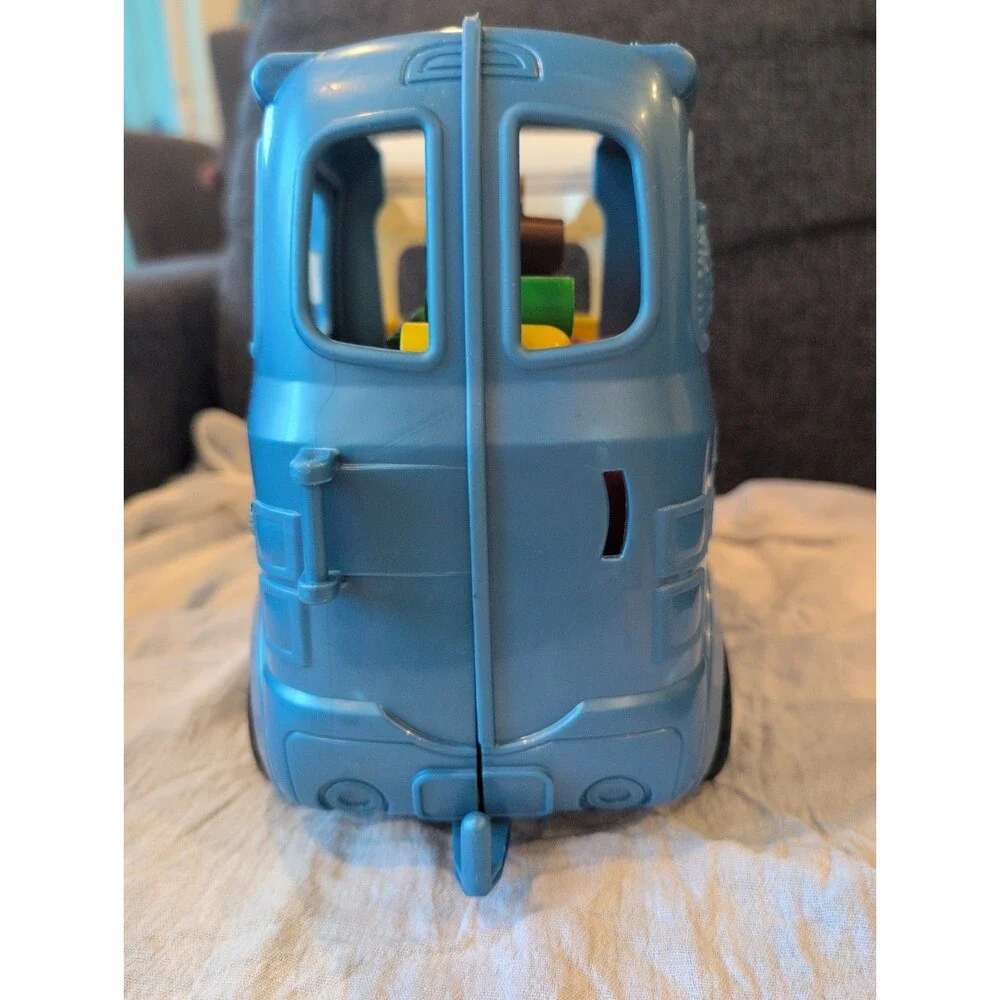 Fisher-Price Little People Camper RV Sounds and Lights Toy